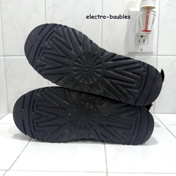 Black Ugg Australia Boots Sz 8 With Metallic Sparkle - MINT Condition - Picture 7 of 16